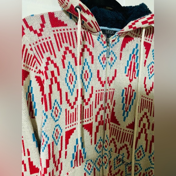 MATIX- red and blue Asher hoodie - Picture 6 of 7